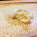 鮨かしわ - いしがき貝