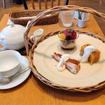 アフタヌーンティー - 料理写真:【  Afternoon  Tea  Set  】￥ 1,730