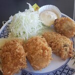 塩竈かき小屋 - 牡蠣フライ