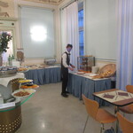 HOTEL GRAND'ITALIA - 朝食準備風景