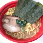 ファミリーマート - 料理写真:濃厚豚骨醤油家系ラーメン￥528　2022.9.29