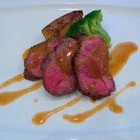 ラシーヌ - 仔羊モモ肉のロティ　ローズマリー風味
                