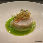 カーサ・デル・チーボ - 幸神目抜の鱗焼きとしらすのフリット､香り豆のピュレとミントオイルのソース