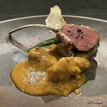 カーサ・デル・チーボ - 羊のキャレのアッローストとアニェッロ･アッグラッサート