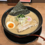 Menya Itadaki - ラーメン頂