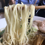 らーめん専門店こしがや 一宮店 - ストレート細麺