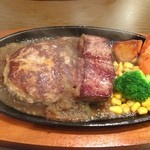 Sutekiyama - モテコのクーポン利用で200円引き＋デザート付♪
                        
                        お肉も柔らかくて、ハンバーグがフワフワ☆*:.｡. o(≧▽≦)o .｡.:*☆