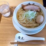 麺屋 優光 - 貝らーめん(厚切り)＋大盛＋煮玉子