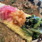 お出汁とスパイス マルエス・エレクトロニカレー - ご飯とおかず