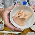 四ツ木製麺所 - 新生姜の甘酢漬