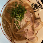 Tonkotsu Chuukasoba Gantare - 