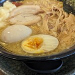 麺処田ぶし - 熟成醤油らーめん アップ(2022年10月10日)