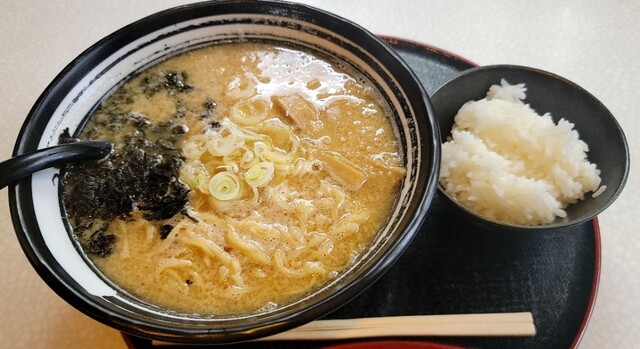 無弐（ムニ） - 神宮寺（ラーメン）の写真