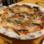 イル レガーロ - 川俣シャモとフォンテーナチーズのピッツァ