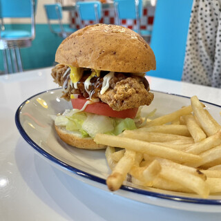 オムライス&カラアゲ ROOK DINER_1