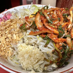 ラーメン二郎 - ラーメン（850円）＋汁なし（100円）＋九条ねぎキムチ（100円）、ニンニク・紫蘇鰹大蒜