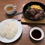 BEEF UP TOKYO - ハラミカットステーキ（300g）　1,980円
