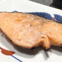 圓 弁柄 渋谷ストリーム - サーモン塩こうじ漬け焼定食1280円税込