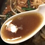 中華料理 王道楼 - レバニラタンメン　スープアップ