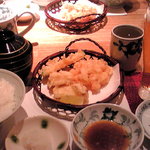 Tempura Shinjuku Tsuna Hachi - 天ぷら定食