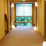 Fudou Onsen Sawaya - お部屋の前の廊下。