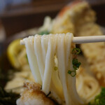 本格手打うどん 大河 - 