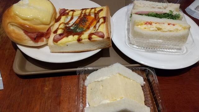 LE CROISSANT Takarazuka Ten - Yamamoto/Bread | Tabelog