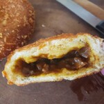 広島カレーパン研究所 - 淡路玉ねぎカレー