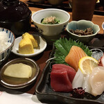 一品もうり - お造り定食