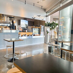 MUSEA COFFEE 토바에키점 - 매장 내부