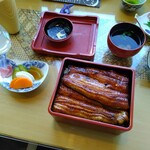 うなぎ亭 友栄 - うな重・遠景