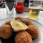 Vader Kleinjan - bitterballen 