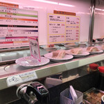 Ichibazushi - レーンに寿司が廻っていました。