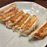 宇都宮みんみん - 焼餃子(1人前6個)