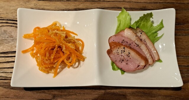 居酒屋 琥蘭 &ndash; 弘前市中央の居酒屋。地元の味と雰囲気を楽しむ