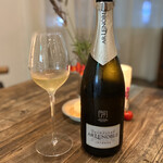 aru - ペアリングの1杯目のシャンパン