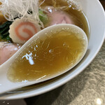 中華そば 深緑 - 以前よりベクトルが明確になった濃密出汁