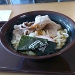 赤城高原サービスエリア（下り線） - 肉うどん