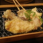 鮮魚の桶盛りと創作天ぷら 天しゃり - 天ぷら