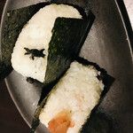 和さび - は唐辛子と自家製梅のおむすび