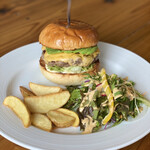 Craft burger & dinning THE ROOTS - 