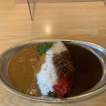 カレーの店 SPICE - ミックスカレー730円ビーフ&チキン