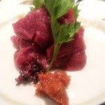 燈弥 - バサシ（辛味噌）