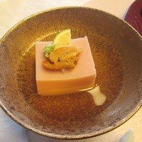 日本料理 竹生島 - 桜の玉子豆腐