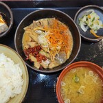 もつ次郎 - ・もつ煮定食680円