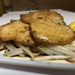 鳩五五酒場 - 焼き豚醤油