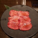 Yakiniku Taiga - 上タン塩