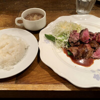 キャトルラパン　神戸三宮 - 2022.9.29  ステーキランチ 1.5枚