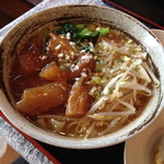 満園 - 牛アキレス煮入り刀削麺と半チャーハン（９００円）の刀削麺２０１３年４月