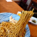 中華そば マル藤商店 - あぶらそば、麺